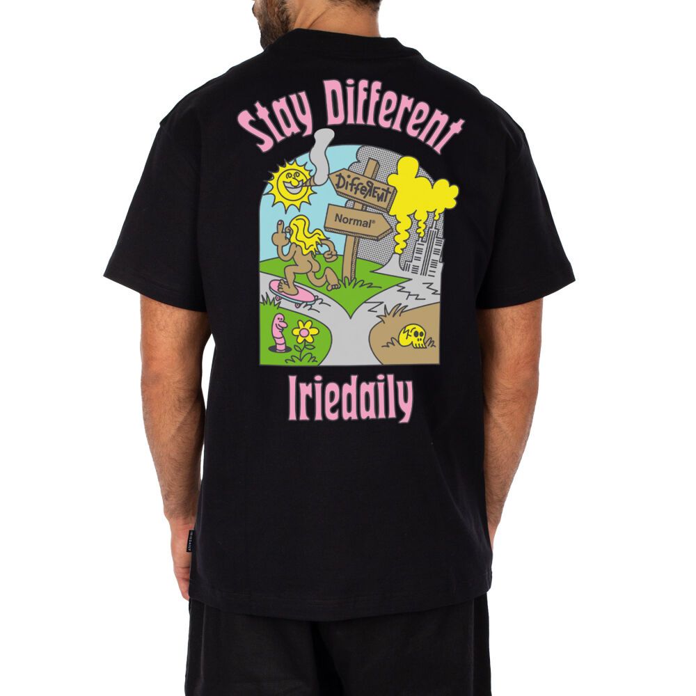 Differ Normal T-Shirt - Black