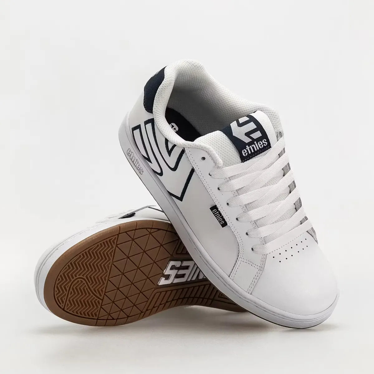 Fader - White Navy
