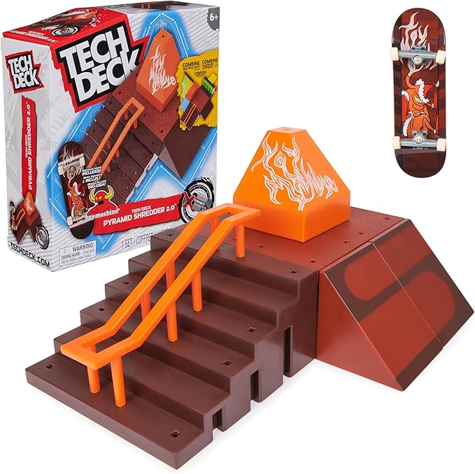 Toy Machine Pyramide