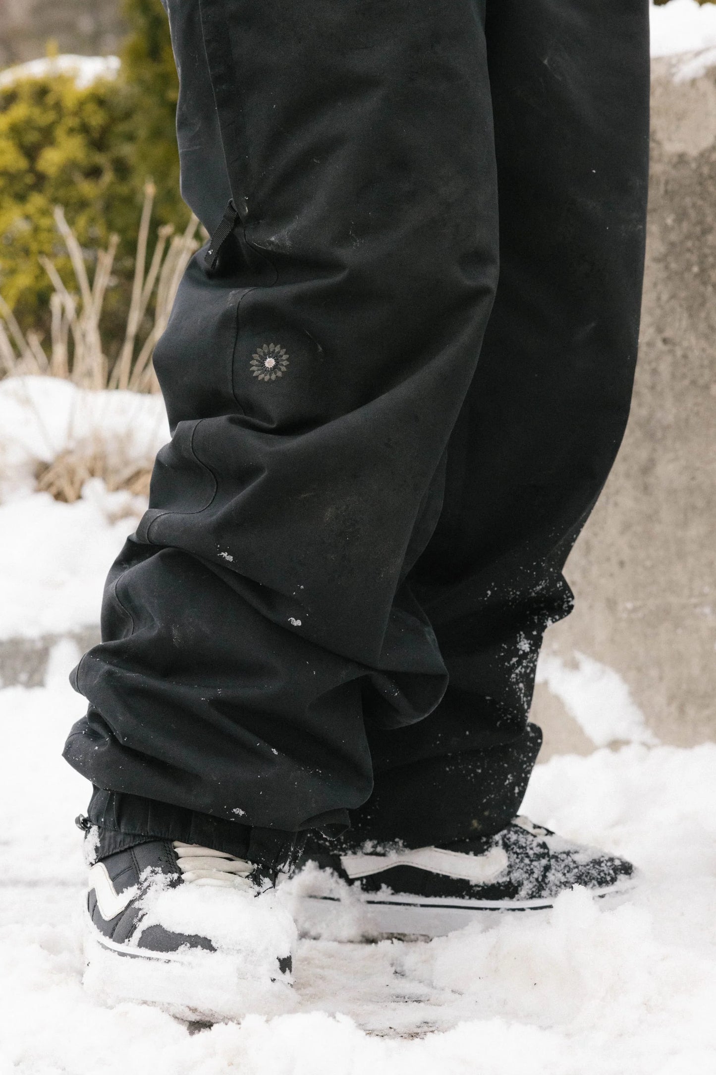 Outline Shell Pant * BLACK