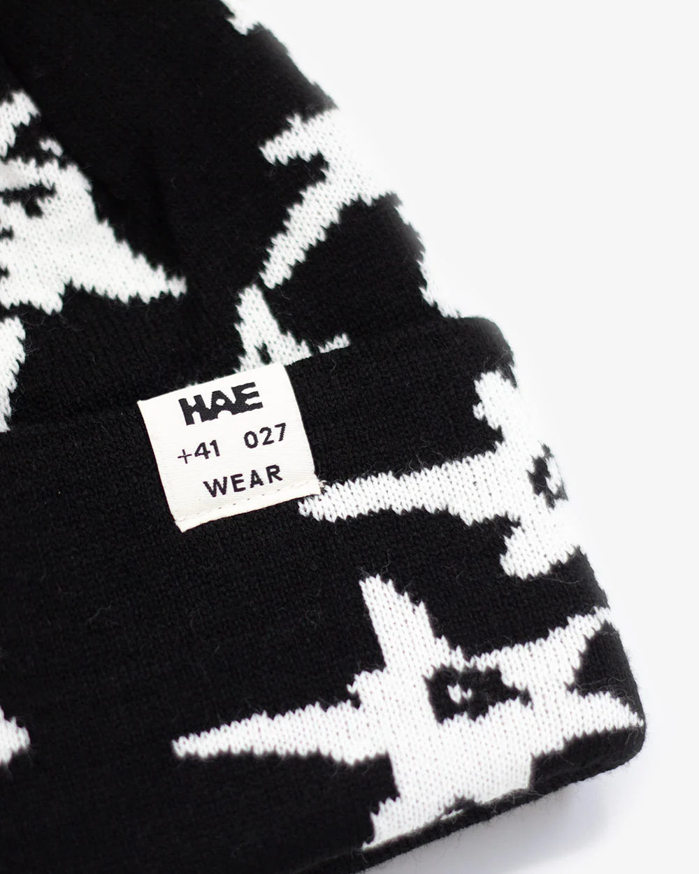 Edelweiss Beanie Black