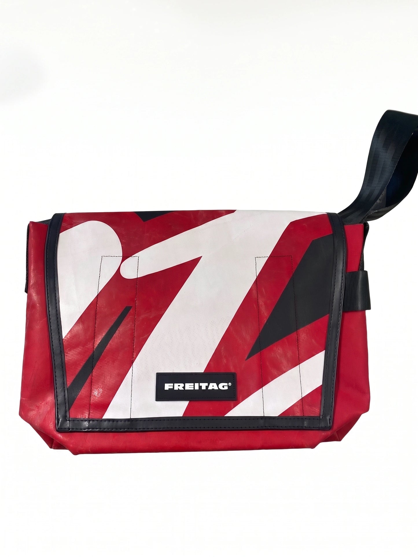 Dexter 000004242413/ROT/WEISS