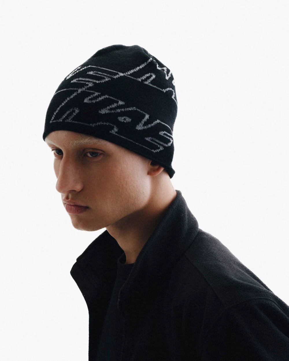 Racer Beanie Black