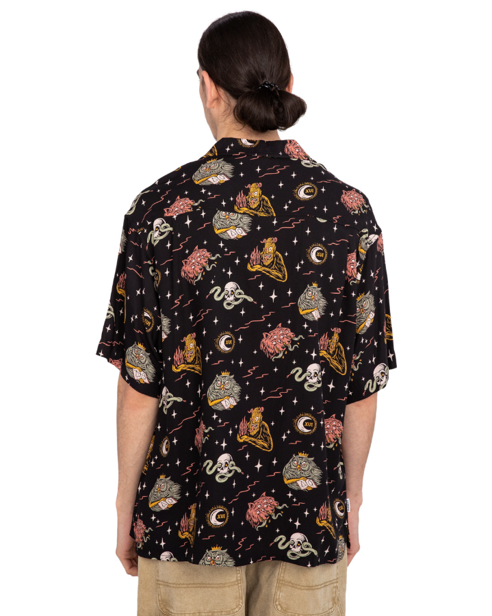 Resort Shirt - blind path
