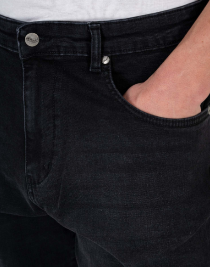 Solid - black wash