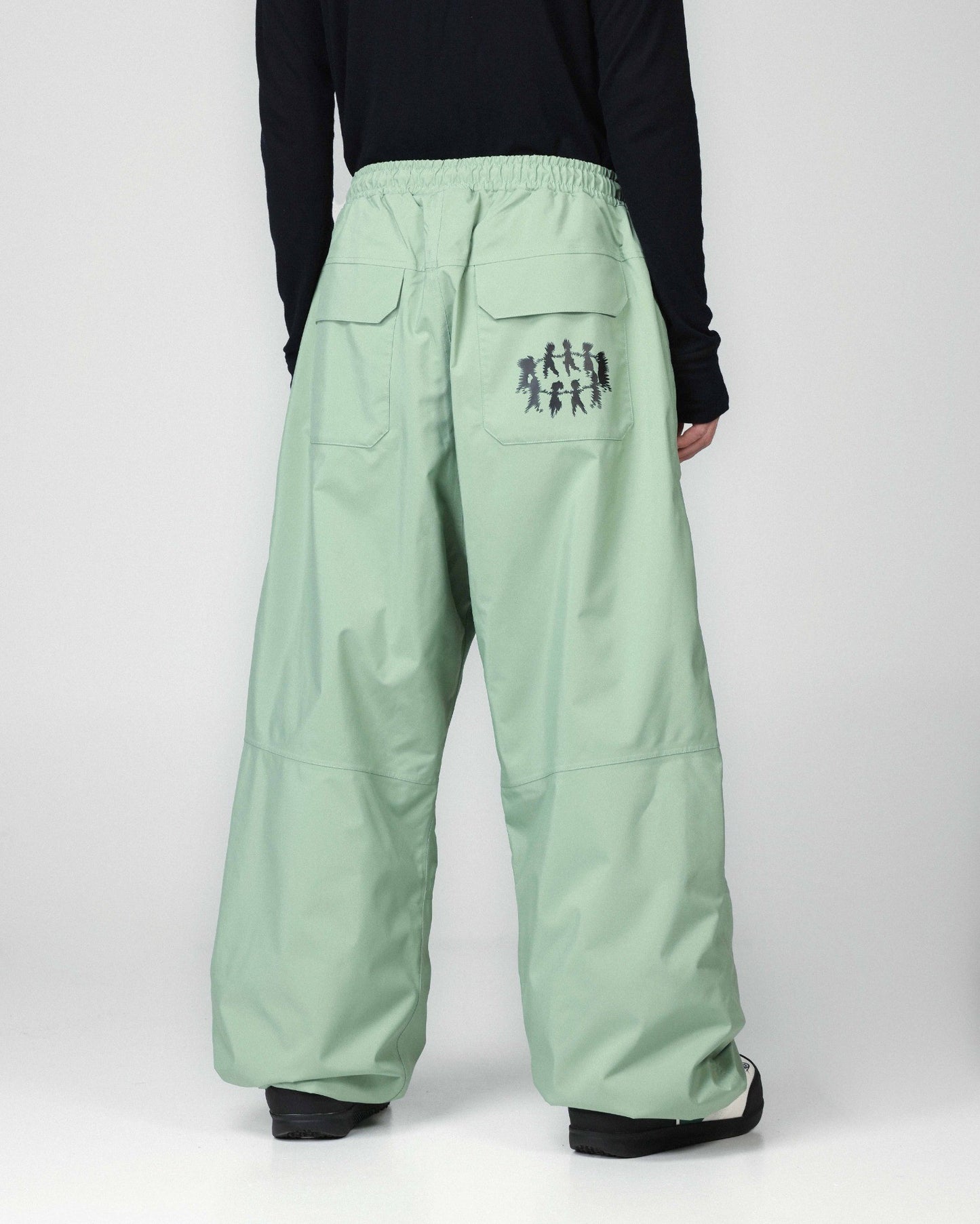 Park Pants - mean green