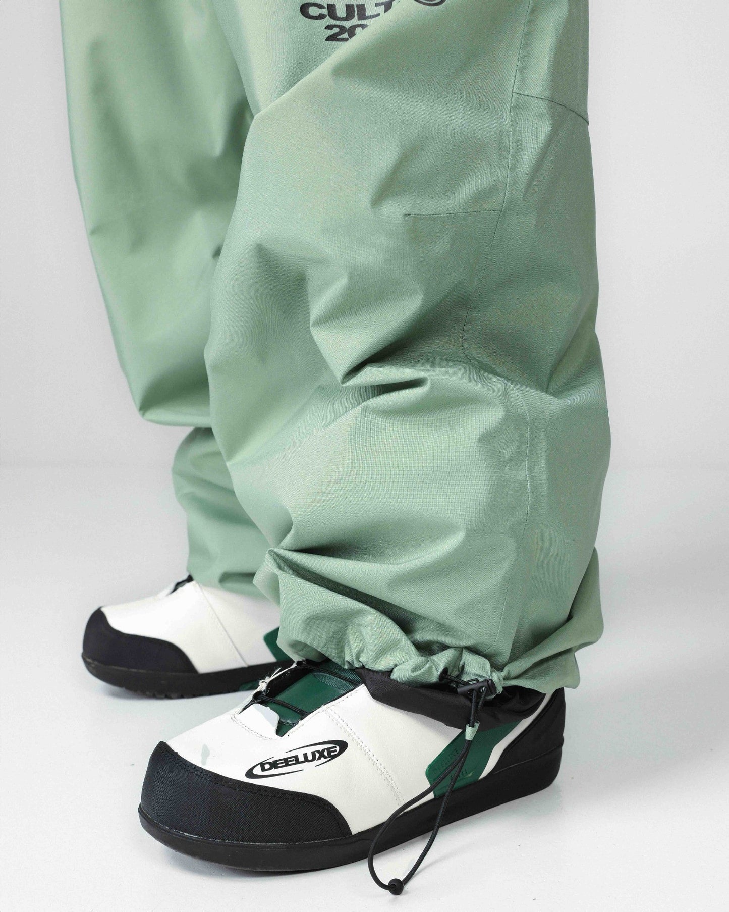 Park Pants - mean green