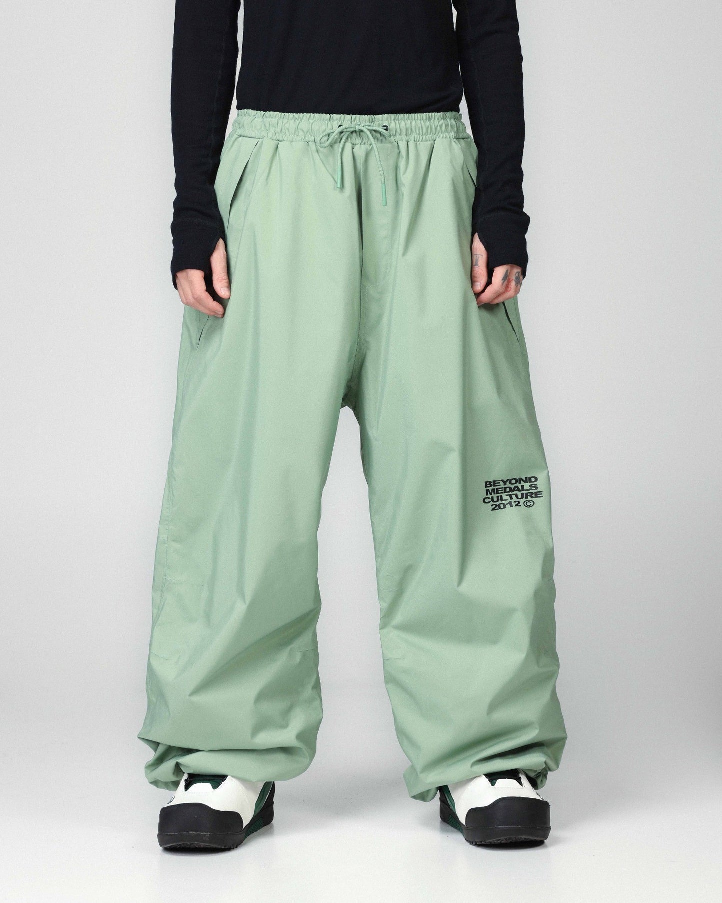 Park Pants - mean green