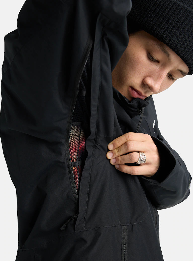 Reserve 2L Insulated Jacket * TRUE BLACK