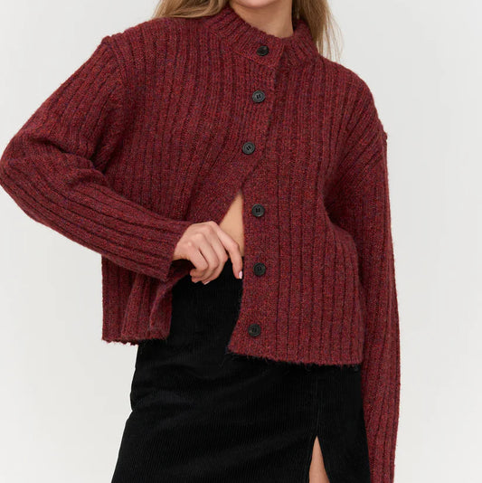 Cardigan in Bordeaux