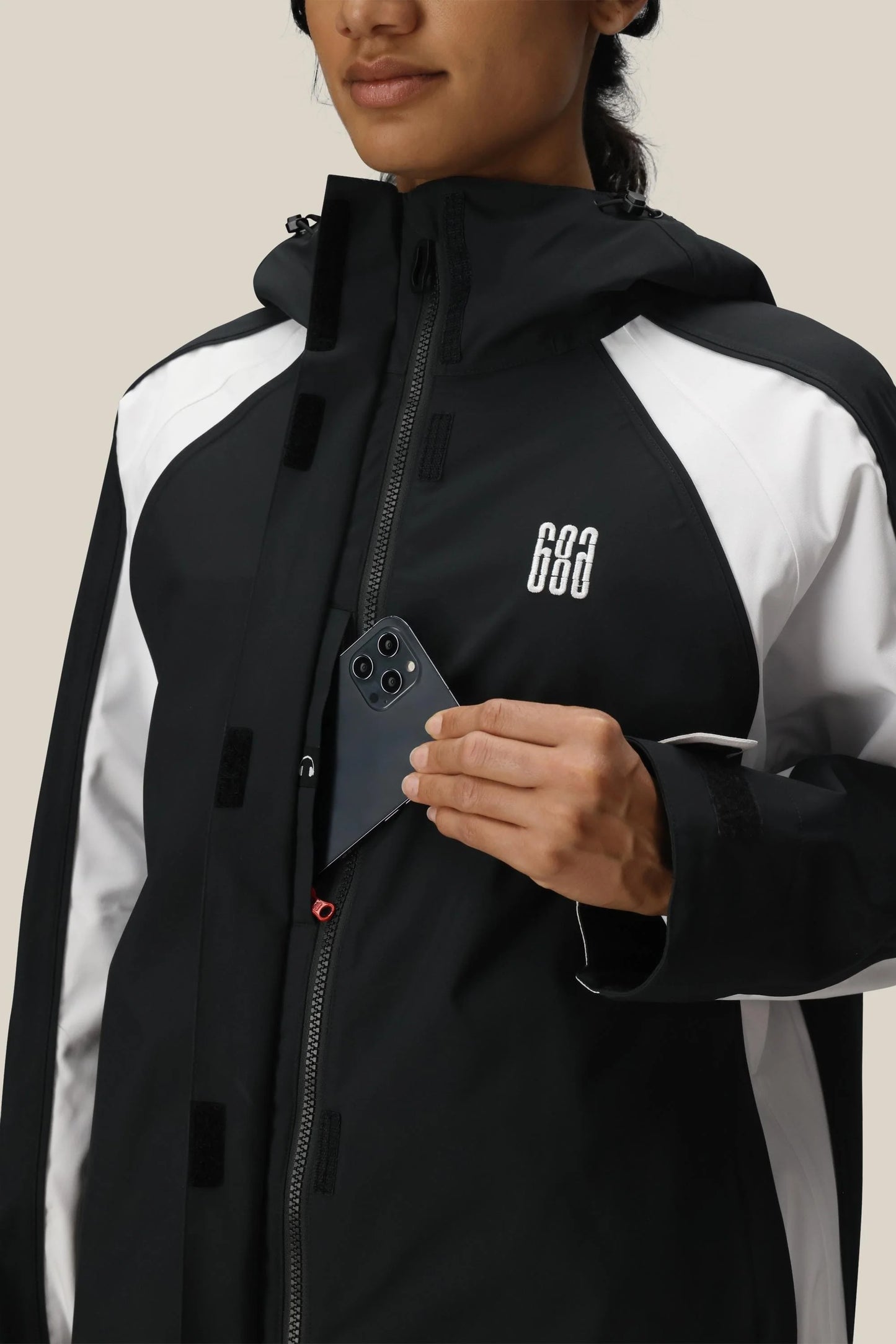 Hologram Shell Jacket - Black