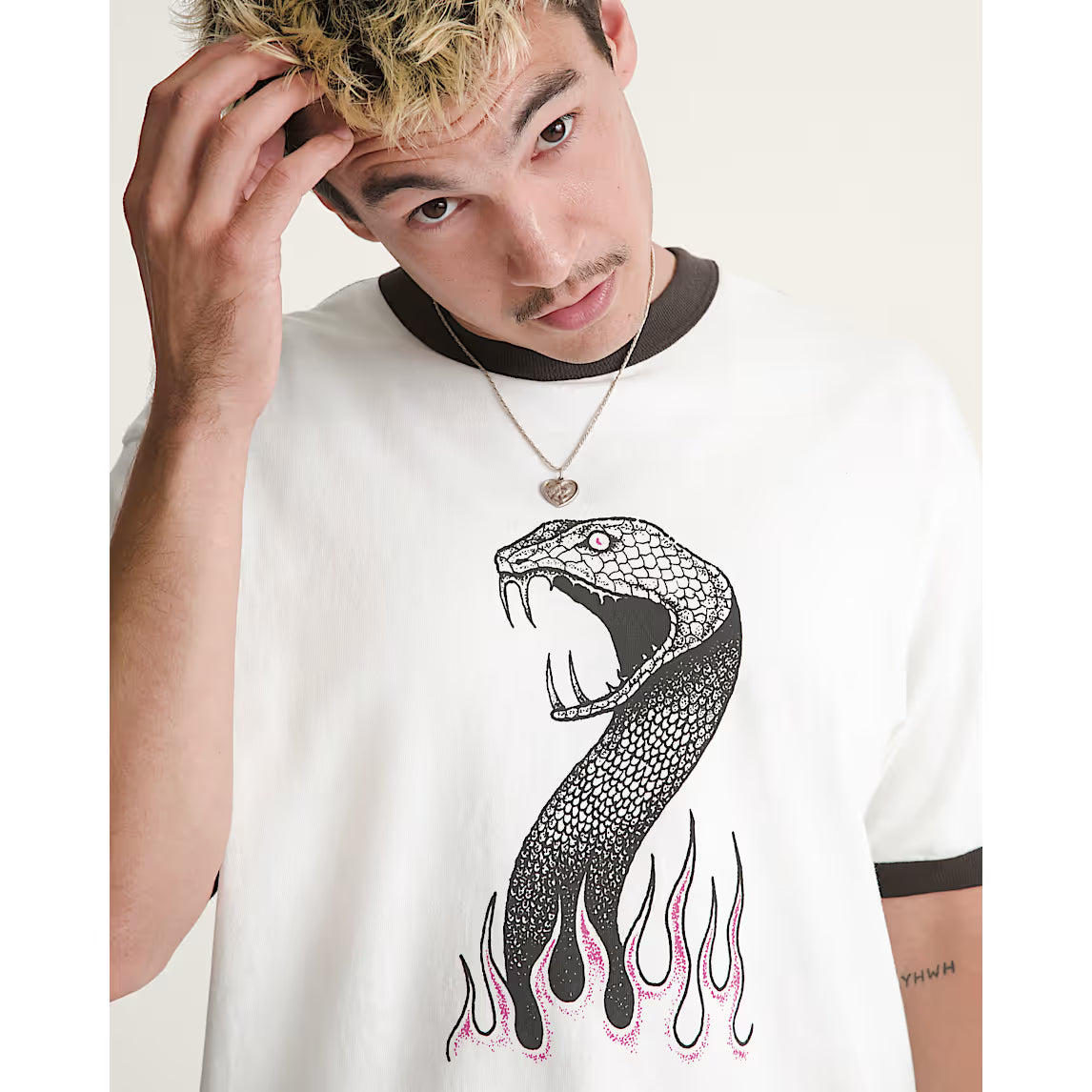 Skate Mike G Snake Flame Ringer * MARSHMALLOW