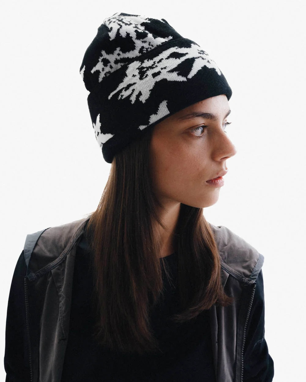 Edelweiss Beanie Black