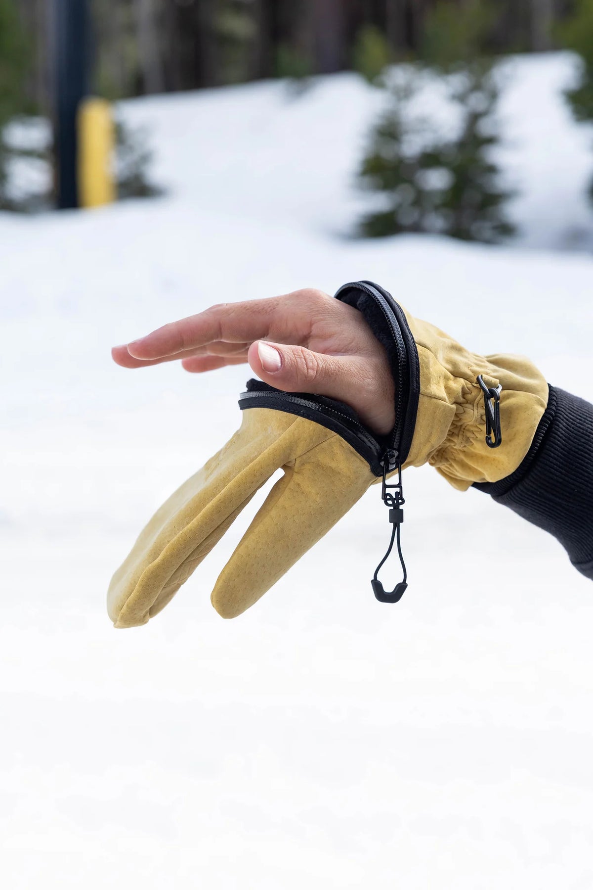 Ghoul Leather Mitt